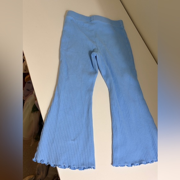 Blue Ribbed Flared Leggings - Picture 2 of 5